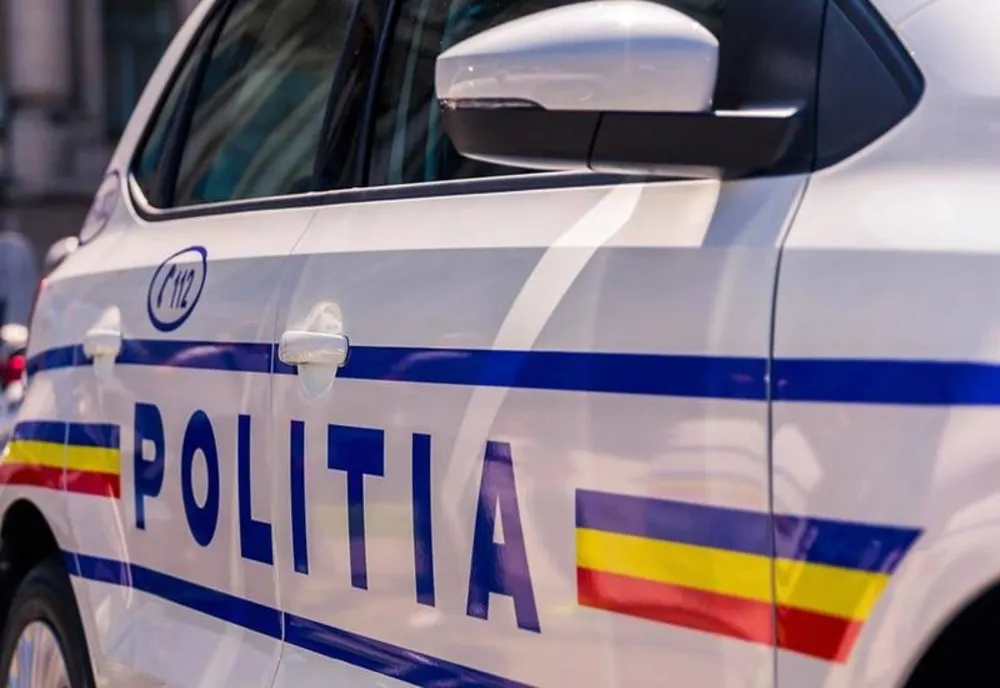 Polițist drogat și cu permisul suspendat, prins conducând pe străzile din București