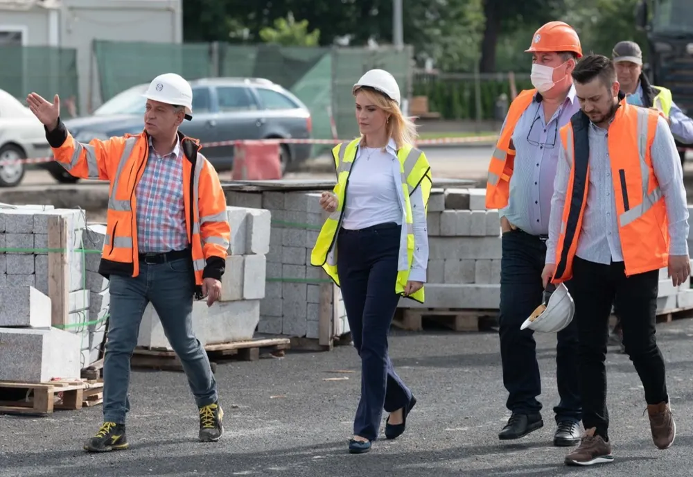 Gabriela Firea anunță finalizarea unui proiect cu 500 de locuri de parcare/ Firea: Era doar o groapă acum 4 ani