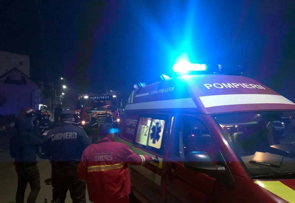 Un bărbat a murit dupa ce i-a luat foc apartamentul