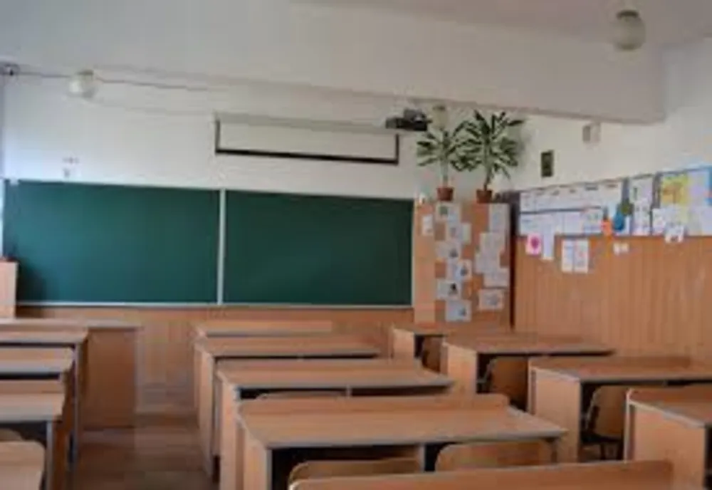Decizie finală pentru București - școlile, grădinițele, creșele și universitățile - închise