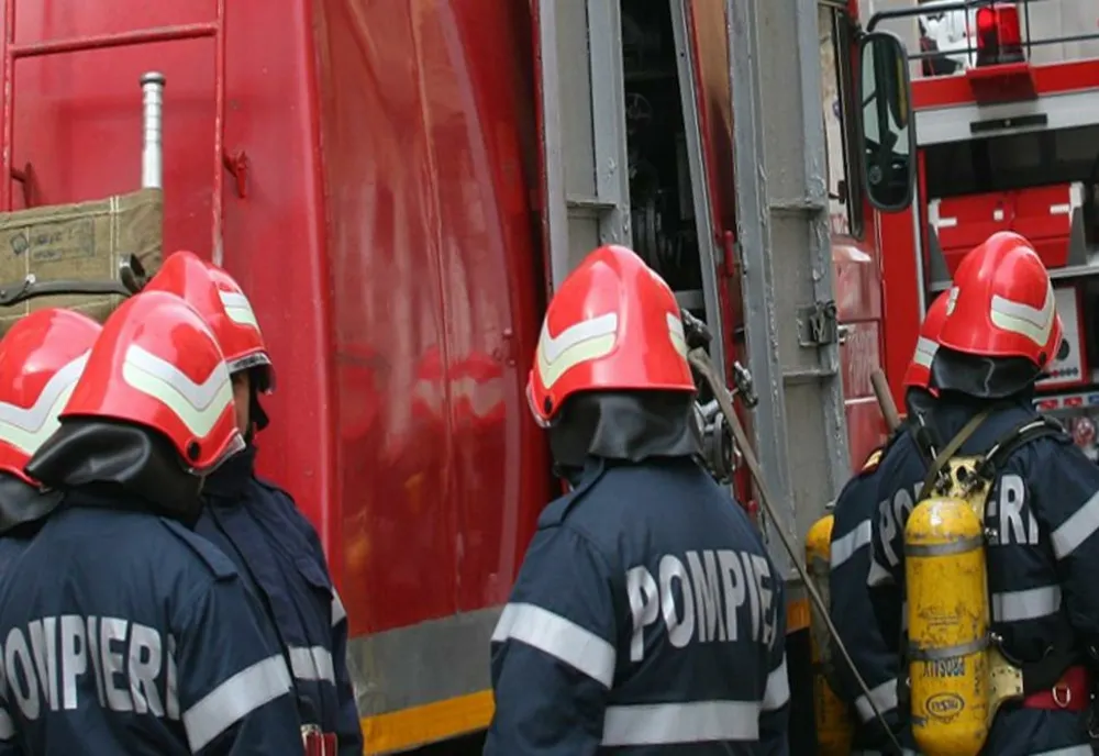 VIDEO Alertă la Medgidia! Explozie urmată de incendiu la fabrica de amidon 