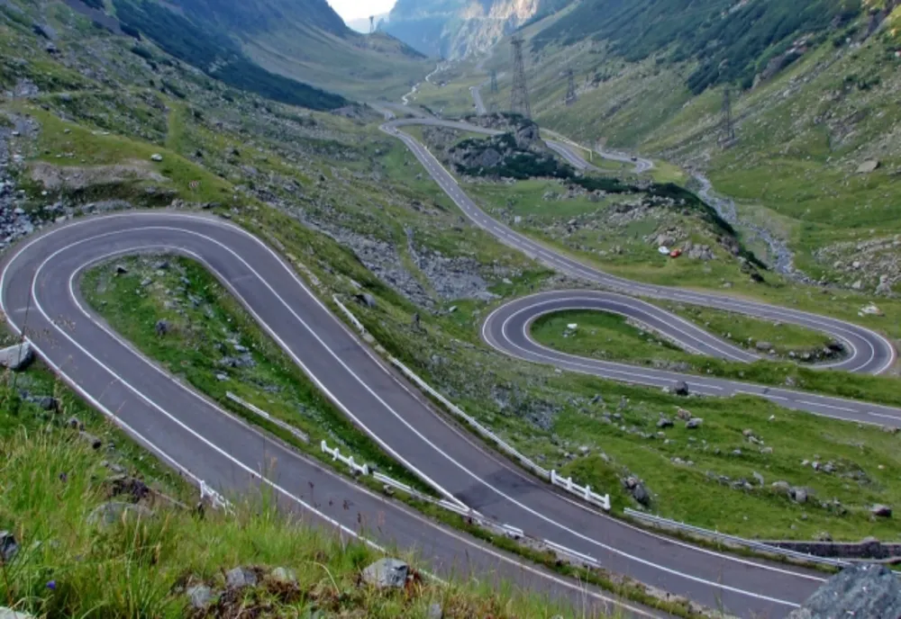 Copil de 9 ani rănit într-un accident produs pe Transfăgărășan