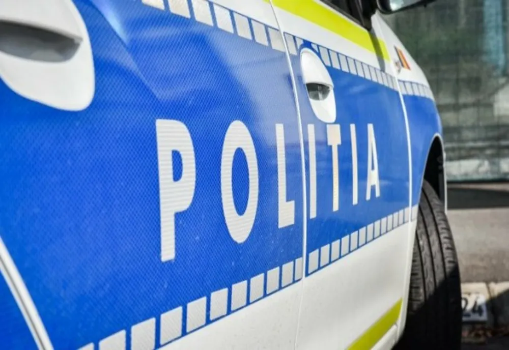 Cadavrul unui bărbat a fost găsit în camera unui hotel din Otopeni