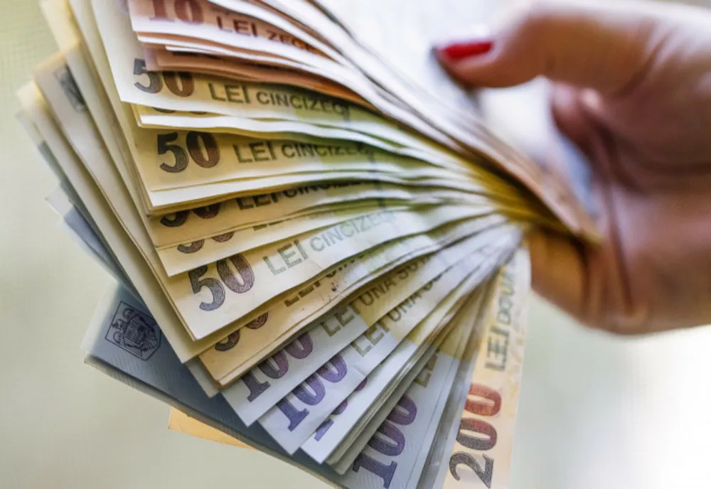 BUCUREȘTI: SALARIILE DIRECTORILOR COMPANIILOR MUNICIPALE, PLAFONATE