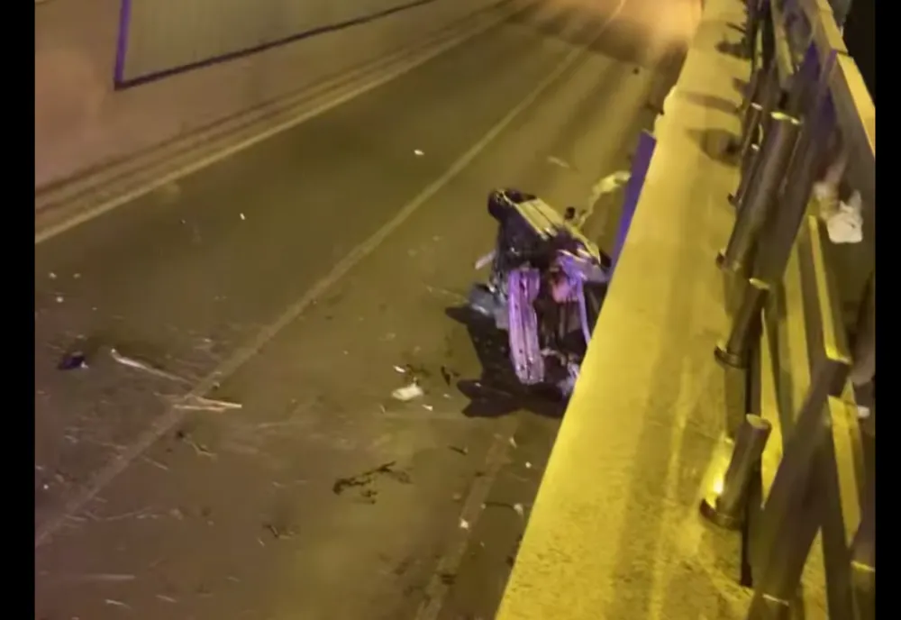 Accident grav noaptea trecută, la intrarea în Pasajul Muncii din București