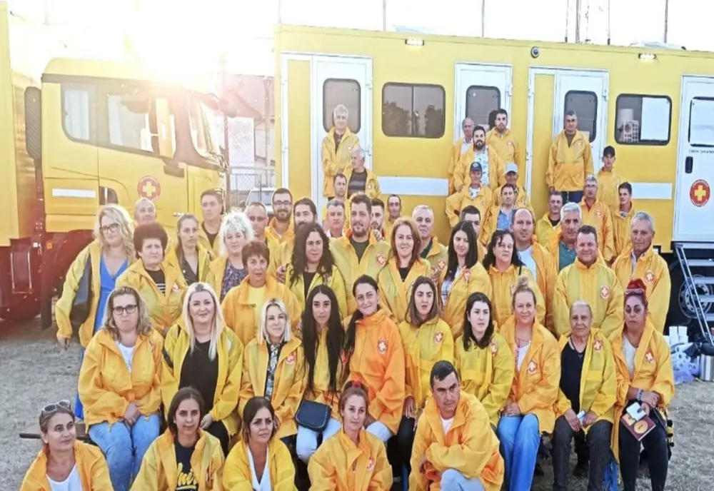 Caravana medicală a ajuns în județul Alba. Controale și analize medicale gratuite, suntem alături de români