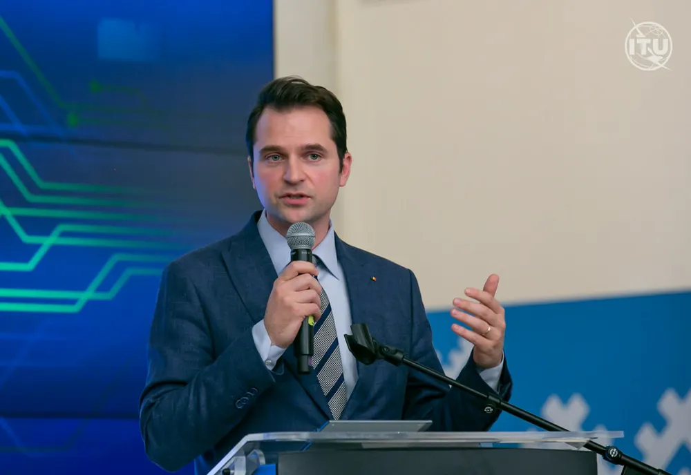MINISTRUL ENERGIEI: SE IMPUNE O ACTUALIZARE A PLAFOANELOR CARE STABILESC PRAGUL DE VULNERABILITATE PENTRU CONSUMATORI