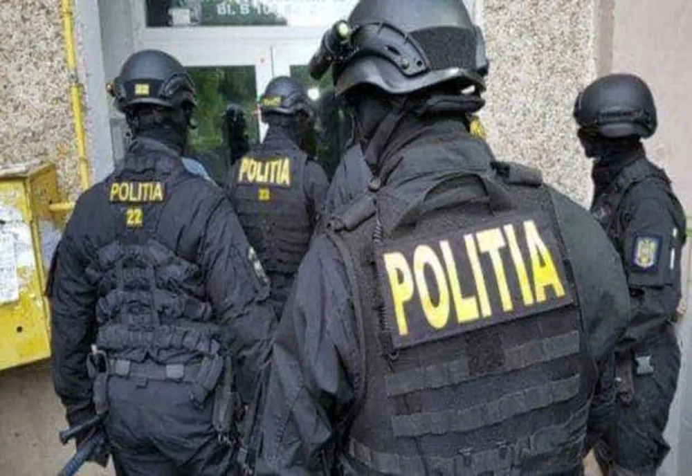 DIICOT: 16 PERSOANE REȚINUTE ÎNTR-UN DOSAR ÎN CARE SUNT ACUZATE DE ȘANTAJ ȘI AMENINȚARE