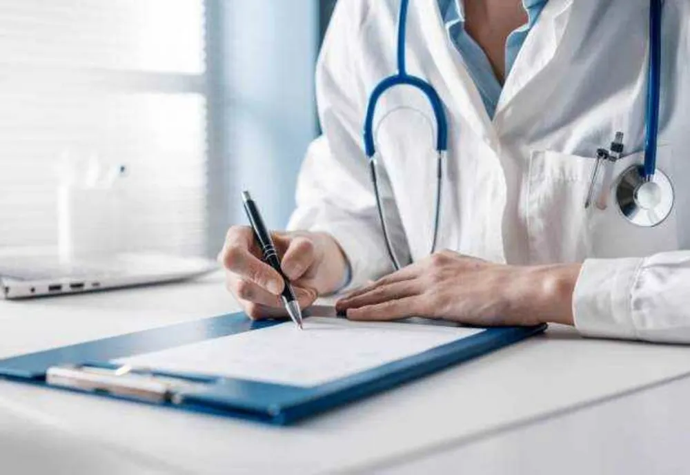 MINISTRUL SĂNĂTĂȚII: SUNT SITUAȚII ÎN CARE AU FOST ELIBERATE PESTE 100-200 DE CONCEDII MEDICALE ÎNTR-O ZI