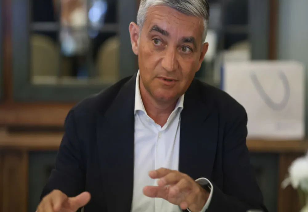PRIMARUL DIN SINAIA, VLAD OPREA, A FOST PUS SUB CONTROL JUDICIAR. CE CAUȚIUNE URIAȘĂ TREBUIE SĂ PLĂTEASCĂ