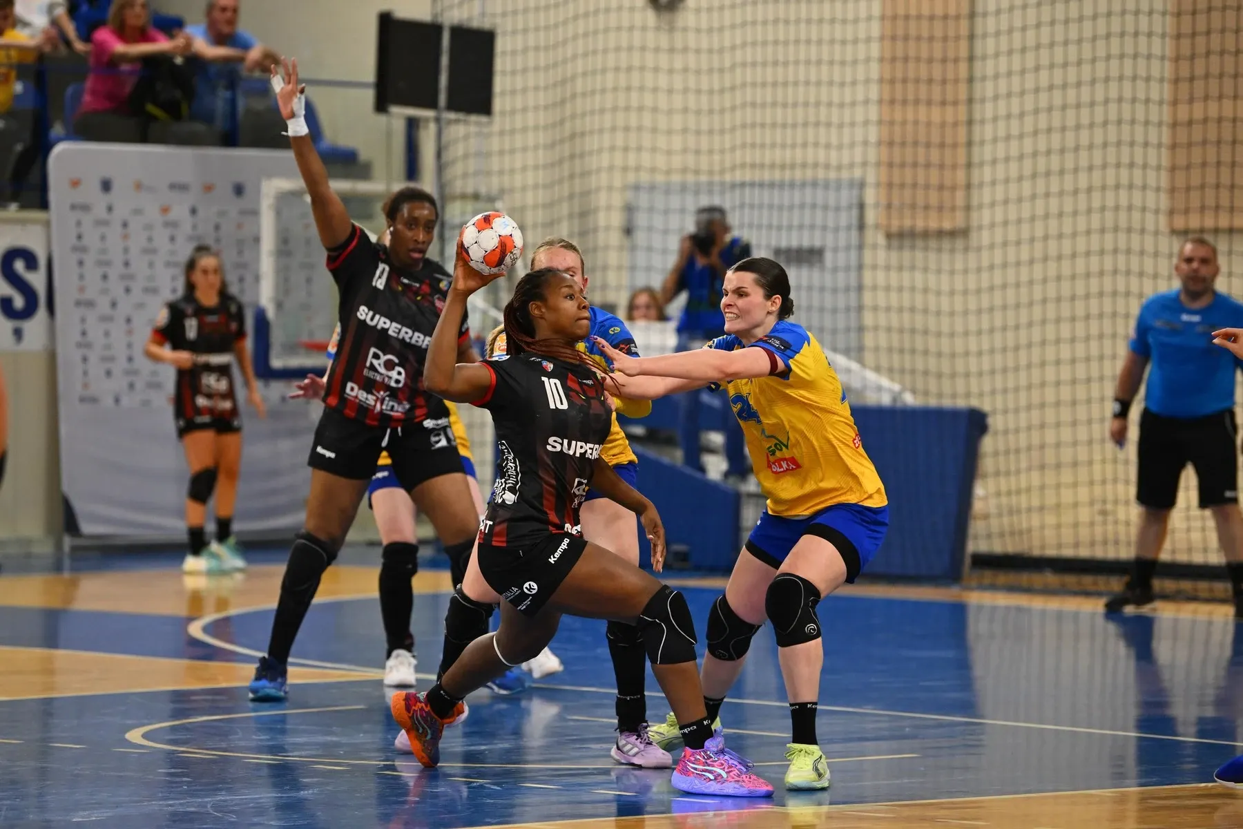 Handbal feminin