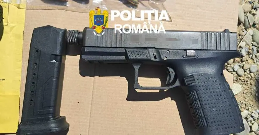 Armă