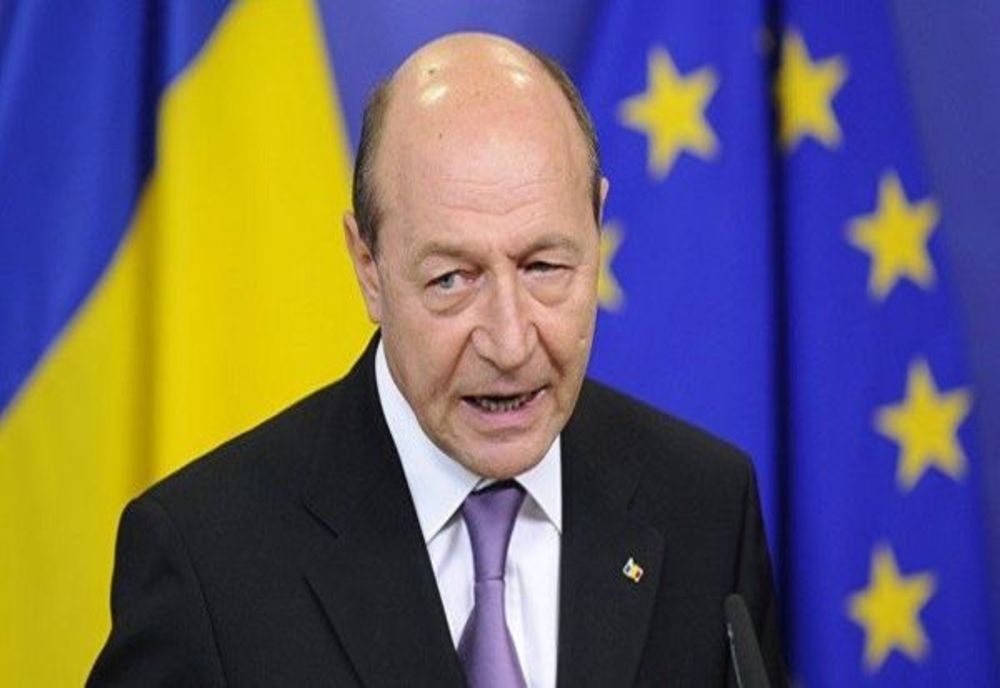 Mesaj dur al unui liberal pentru Băsescu: Să fii iepure pentru Gabriela Firea e ceva grav. Aștept un gest de bărbăție