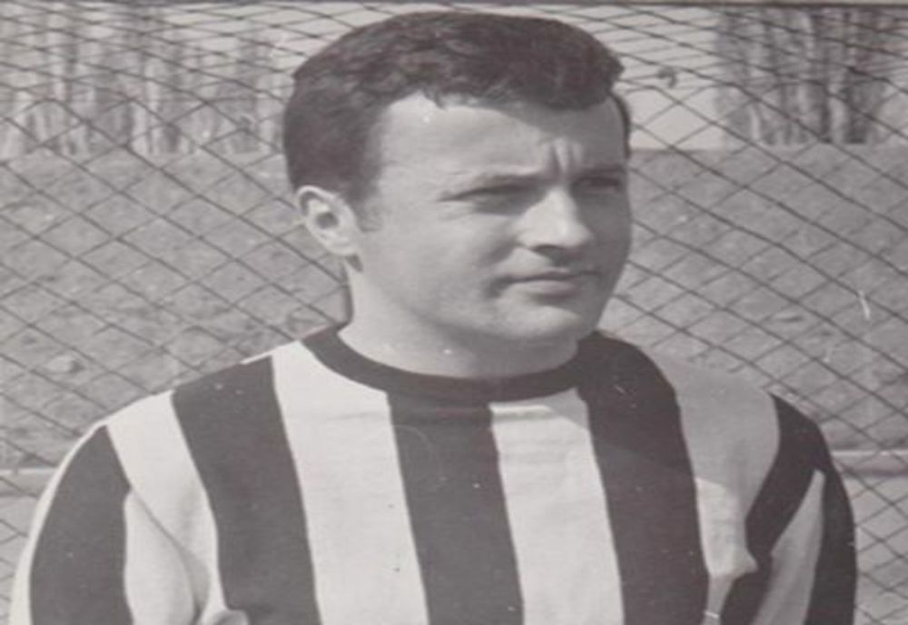 A încetat din viață un mare "stegar"!