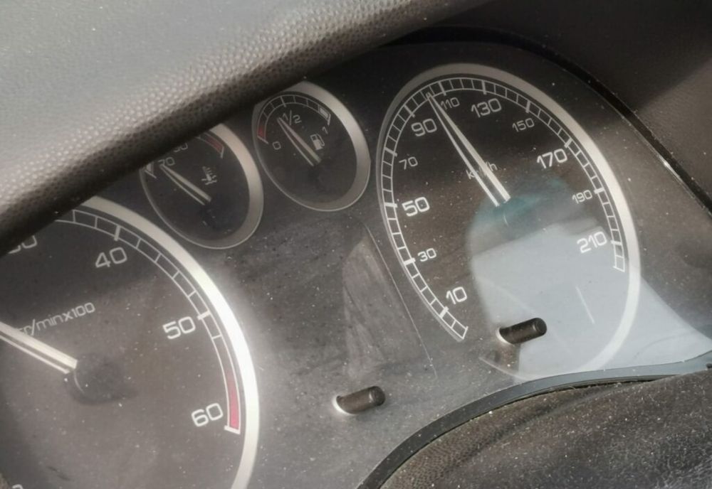 Accident grav la Pasajul Nicolina! Patru persoane au ajuns la spital