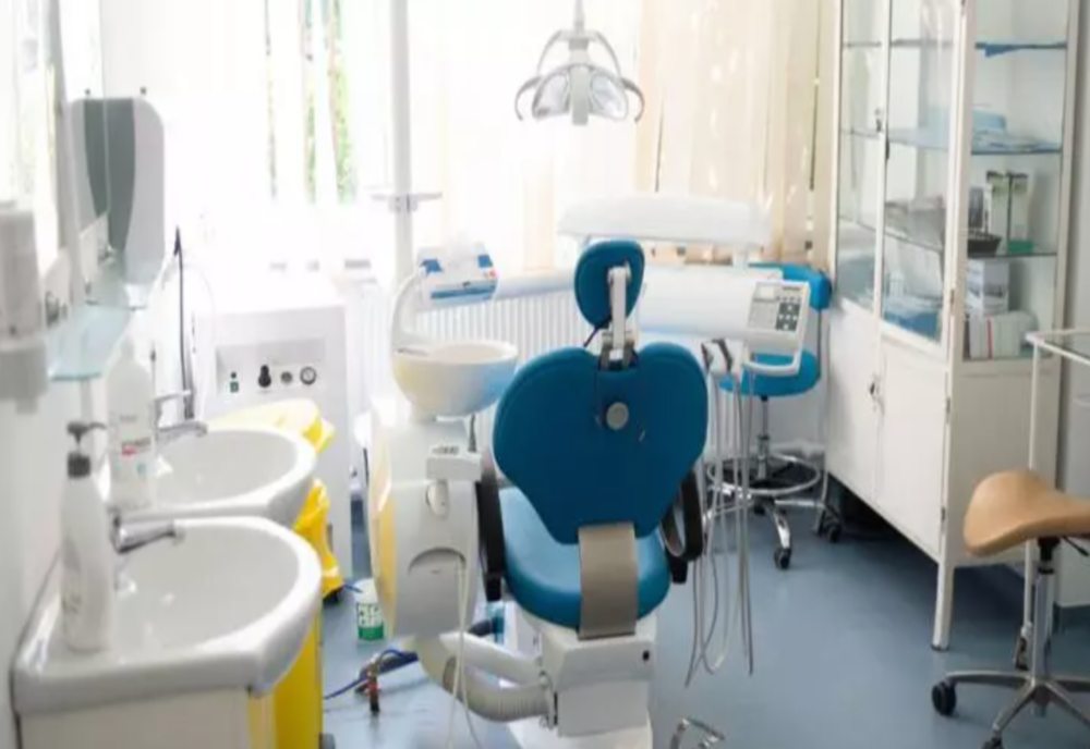 Mărturii ȘOCANTE ale uneia dintre victimele abuzate sexual de medicul stomatolog: ”Nu am nicio amintire de atunci. Celelalte femei sunt în stare de șoc”