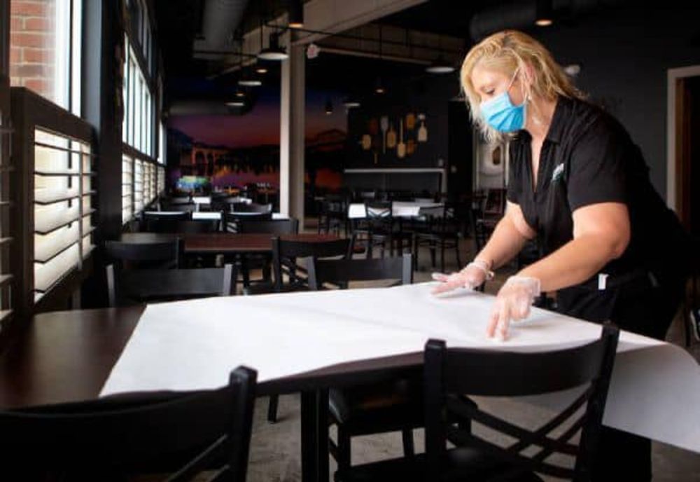 Relaxarea măsurilor din București intră în vigoare în această noapte