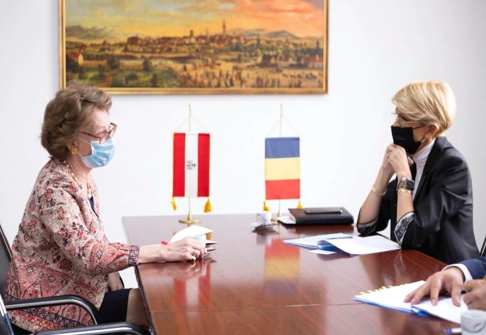 Raluca Turcan, după întâlnirea cu Ambasadorul Austriei: „În această țară trăiesc astăzi în jur de 120.000 de români”