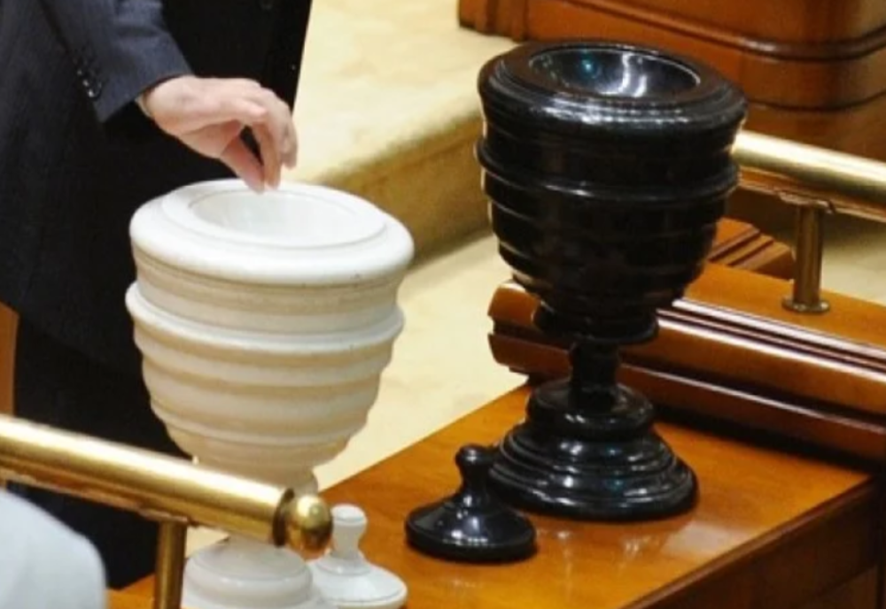 PSD va depune moțiune simplă împotriva ministrului Cristian Ghinea