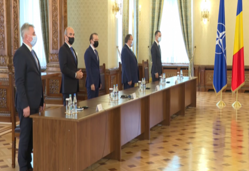 Delegația PNL a ajuns la Cotroceni. Au început discuțiile pentru formarea unei noi coaliții guvernamentale