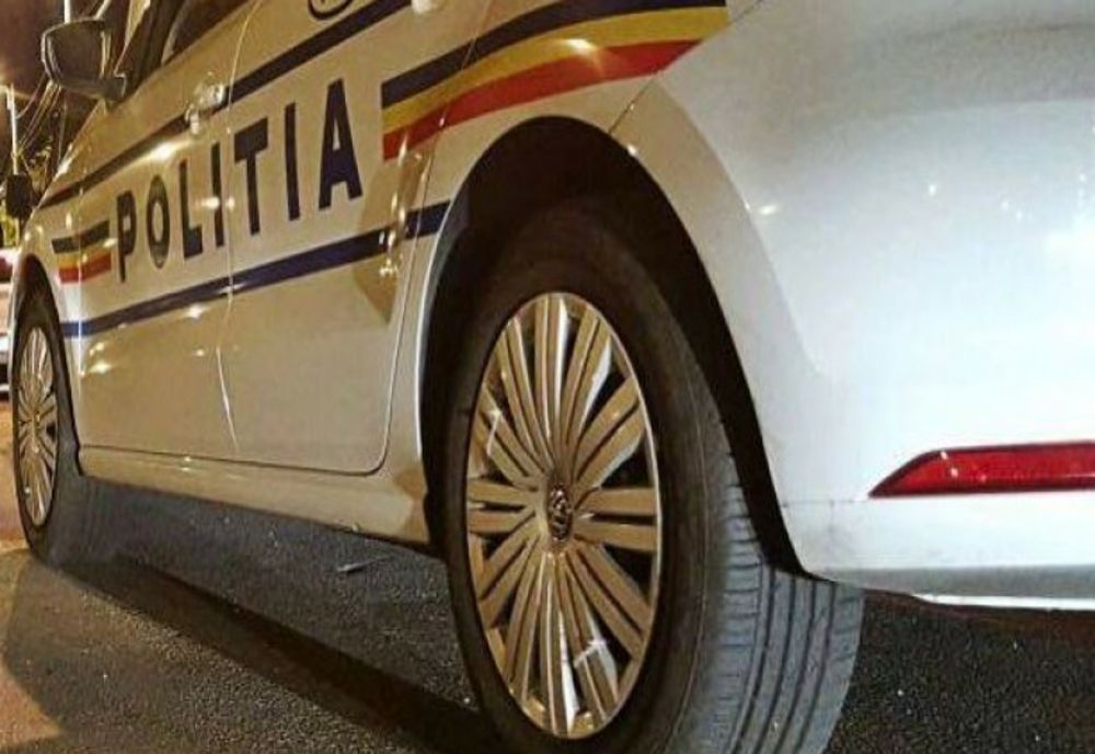 Primarul din Argeş care ar fi dat foc primăriei, căutat de poliţişti. Implicat într-un accident, în Gorj, fugit din spital