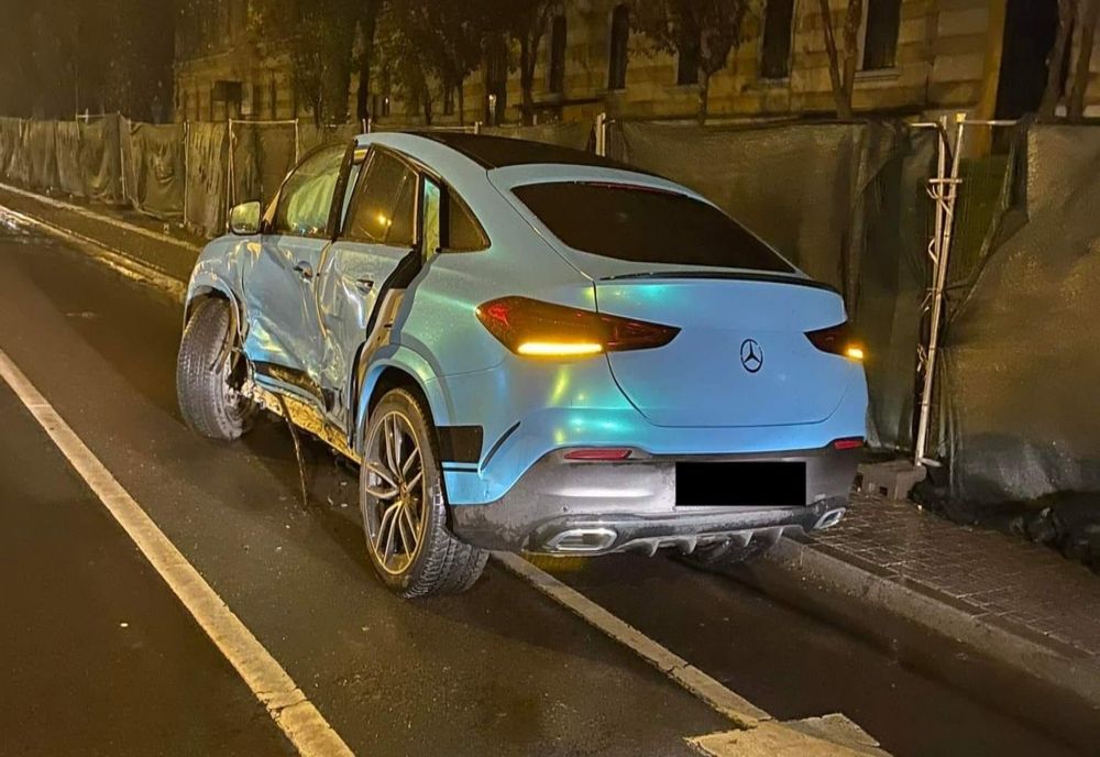 Accident în Cluj-Napoca! Ar fi fost implicat şi cântăreţul Culiță Sterp (FOTO)