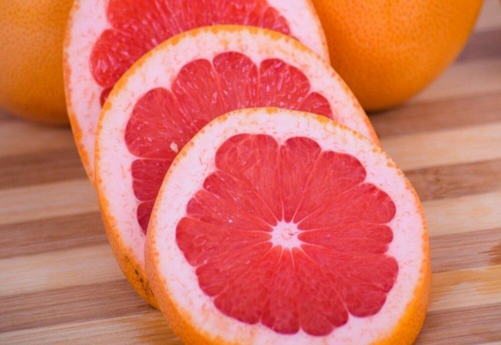 Alertă alimentară! Un lot de grapefruit roşu provenit din Turcia a fost retras de la vânzare