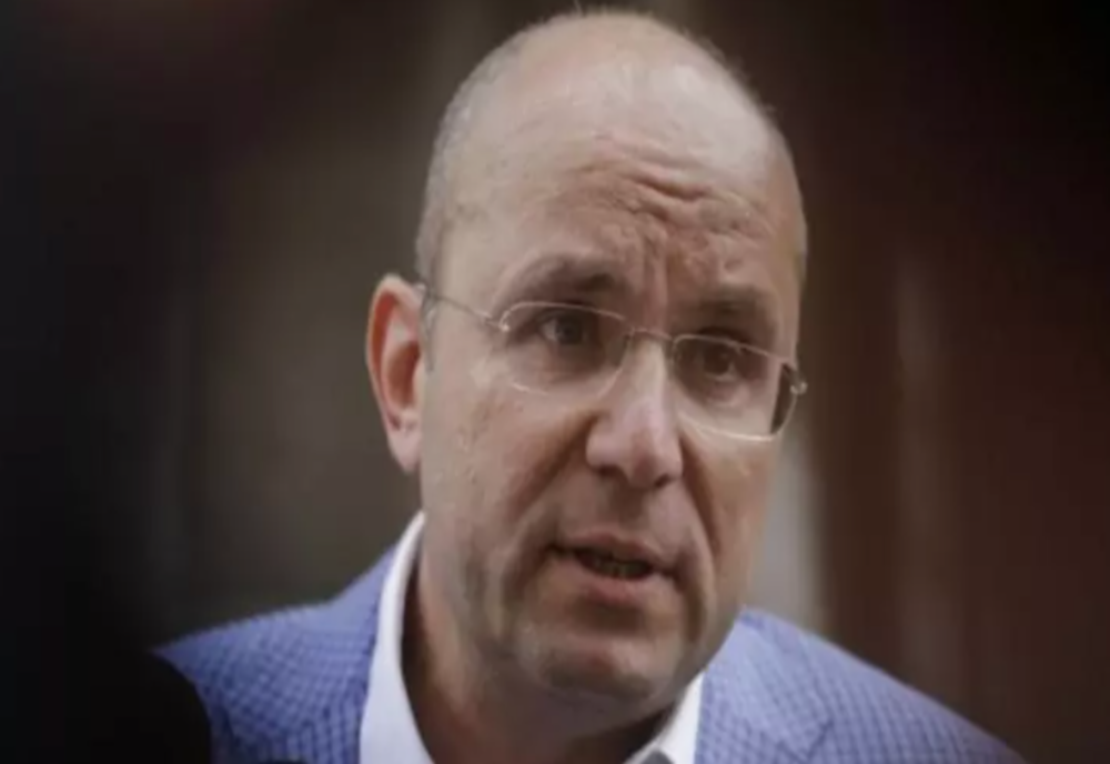 Cosmin Gușă, despre încercarea de mazilire a lui Rareș Bogdan: „Cum este această presă în fața serviciilor secrete, dacă nu ca o prostituată!”