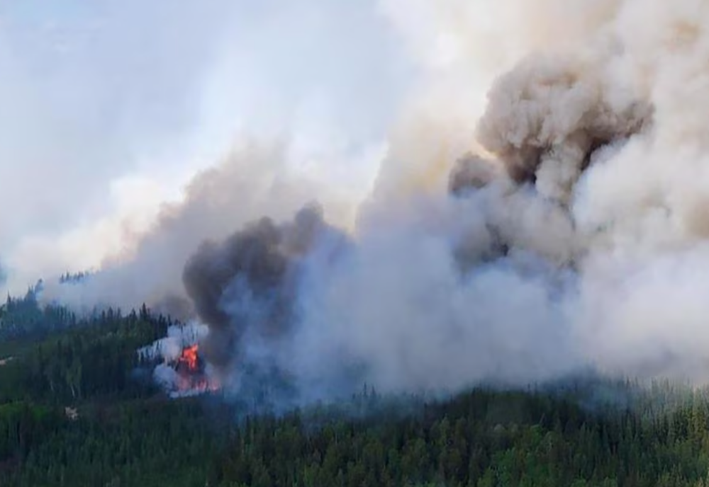 Norul de fum din Canada ajunge în România