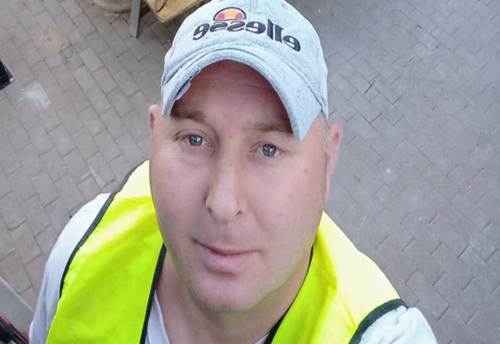 Bărbatul suspectat că a ucis o fată de 12 ani și i-a ascuns trupul în canapea, va fi extrădat în România