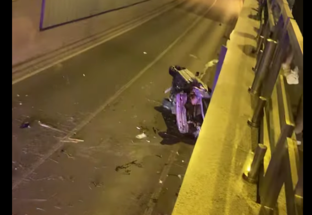 Accident grav noaptea trecută, la intrarea în Pasajul Muncii din București