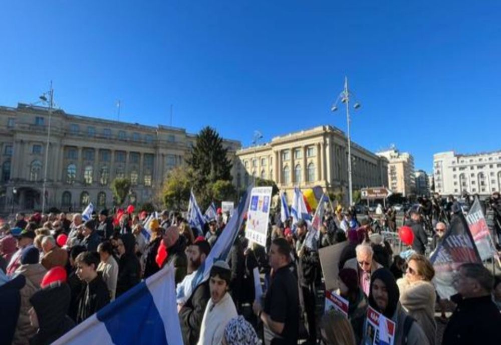 Miting în Piața Victoriei - Sute de oameni au cerut eliberarea ostaticilor luați de Hamas