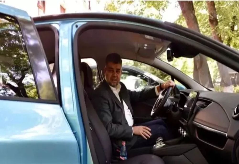 Marcel Ciolacu, în vizită la uzina de Automobile Dacia din Mioveni