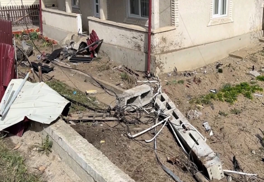 Accident cumplit în Neamț. Trei tineri au murit, iar alţi trei au fost răniţi, după ce maşinile în care se aflau s-au ciocnit violent