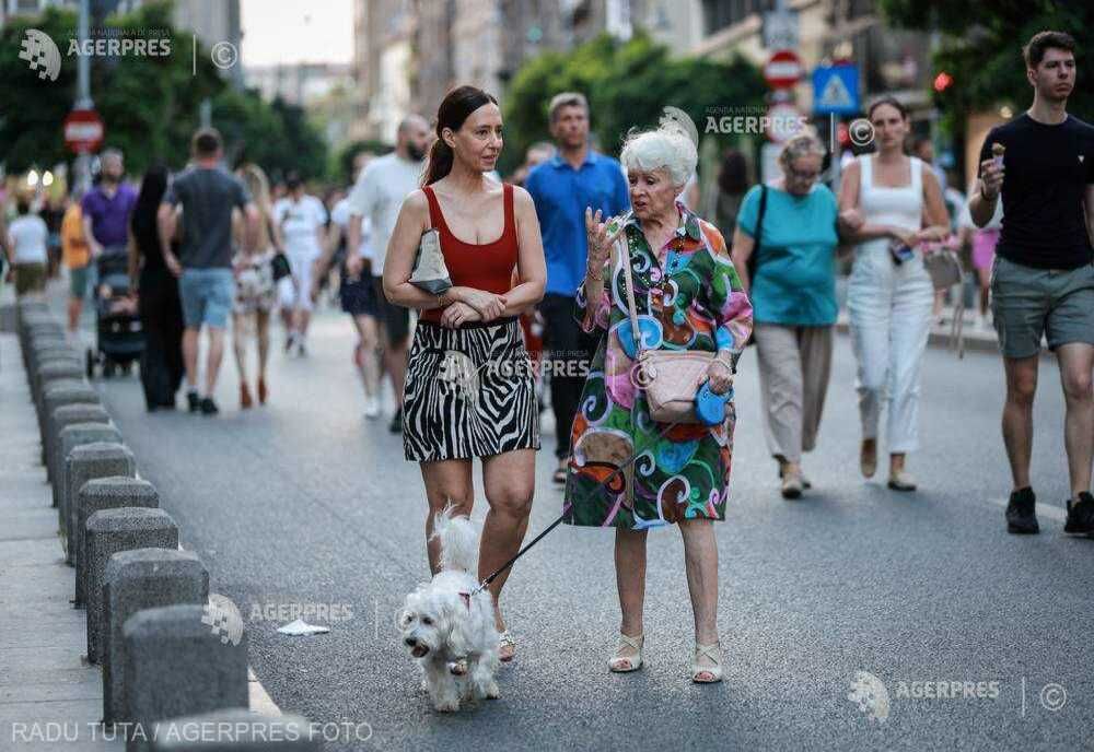 'STRĂZI DESCHISE': CONCERTE, SPECTACOLE DE TEATRU, MOMENTE DE ACROBAŢIE ŞI EXPOZIŢII, PE CALEA VICTORIEI, ÎN CONTEXTUL 'ZILELOR BUCUREŞTIULUI'