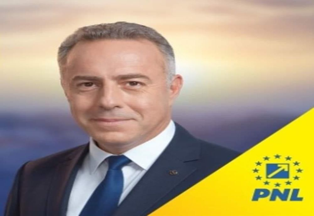 ADRIAN ANGHELESCU (PNL): “AVEȚI ADEVĂRATA FAȚĂ A COMPLICITĂȚII PSD-AUR, ALIANȚA LOR TOXICĂ ÎȘI ARATĂ AROGANȚA LA FIECARE PAS!”