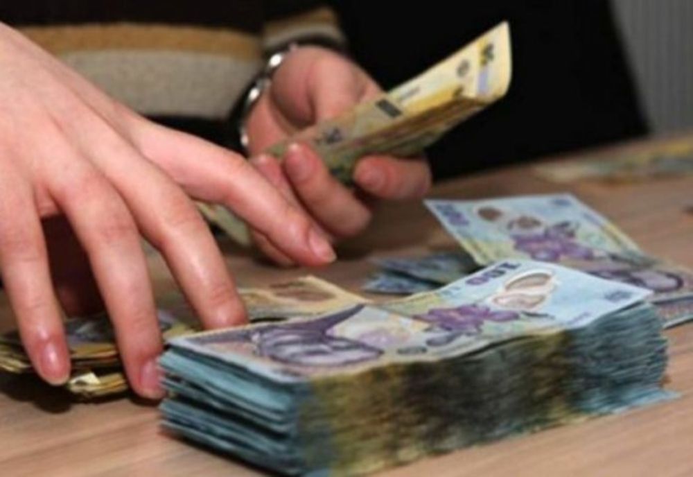 SUSPICIUNI DE DELAPIDARE LA TEATRUL BULANDRA