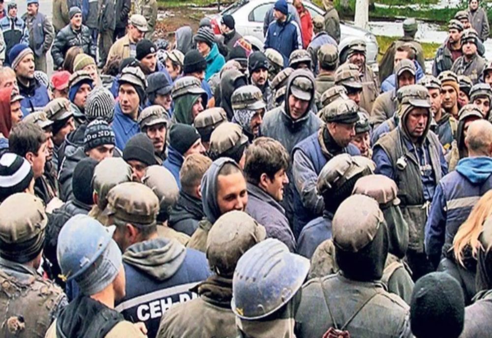 FLORIN ROMAN, CRITICI DURE: PSD FACE DOVADA ABANDONĂRII CINICE A MINERILOR PE CARE I-A FOLOSIT DOAR ÎN SCOP POLITIC