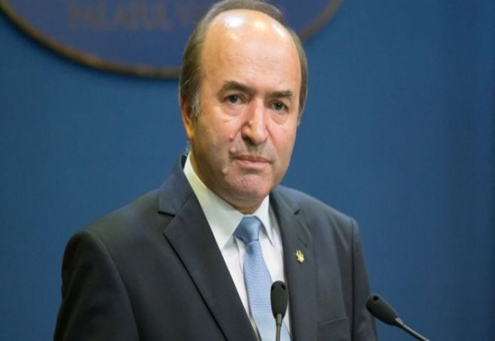 TUDOREL TOADER: ACUZAȚIILE ADUSE LUI CĂLIN GEORGESCU POT ATRAGE PÂNĂ LA 25 DE ANI DE ÎNCHISOARE