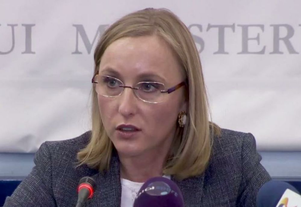 GABRIELA SZABO A DEMISIONAT DE LA ȘEFIA CSM BUCUREȘTI: ” NICUȘOR DAN, UN PRIMAR MINCINOS!”