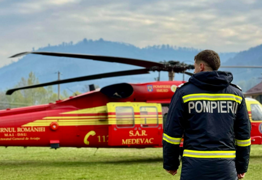 IGSU  A ÎNCHIEIAT OPERAȚIUNILE AERIENE LA INCENDIUL DE LA CETĂȚENI, JUDEȚUL ARGEȘ 