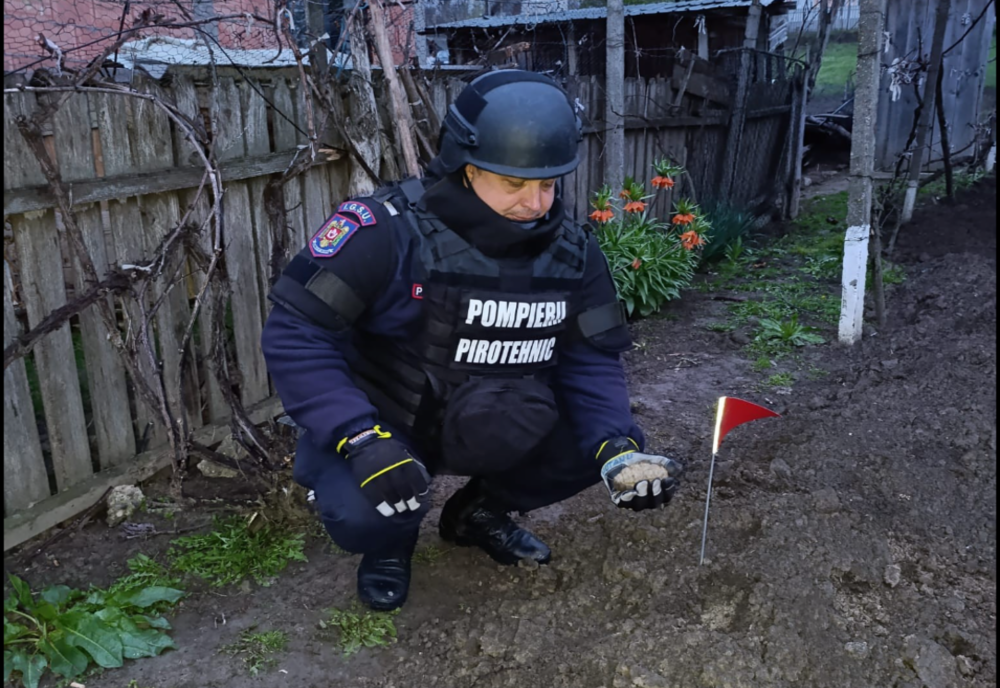 GRENADĂ DE MÂNĂ DEFENSIVĂ DESCOPERITĂ ÎNTR-O GOSPODĂRIE DIN BUIMĂCENI, BOTOȘANI