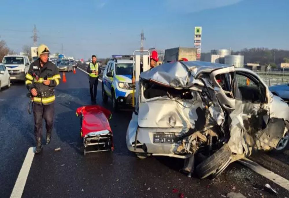 TREI RĂNIȚI ÎNTR-UN ACCIDENT PE A1, PE SENSUL SPRE BUCUREȘTI. A FOST SOLICITAT ELICOPTERUL SMURD