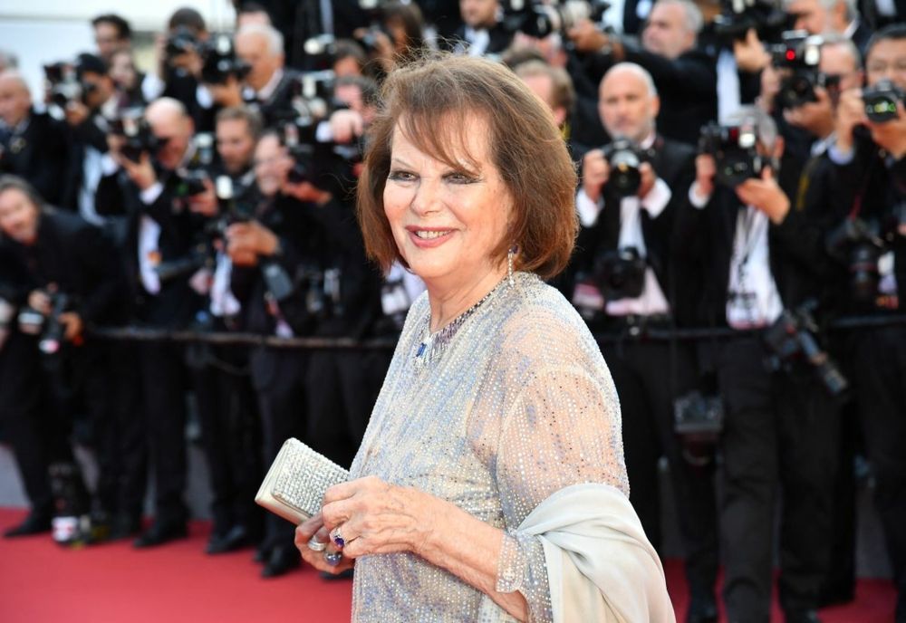A MURIT LEGENDARA ACTRIȚĂ CLAUDIA CARDINALE