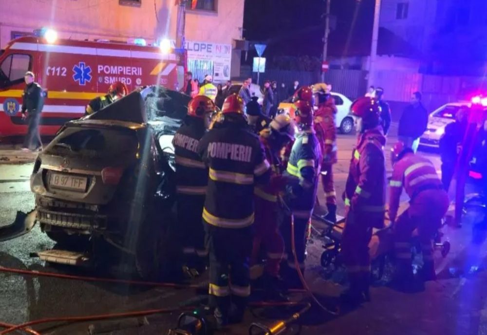 Viață curmată brusc, la doar 20 de ani, după un accident devastator pe Calea Ferentari din Capitală. O altă tânără a ajuns la spital