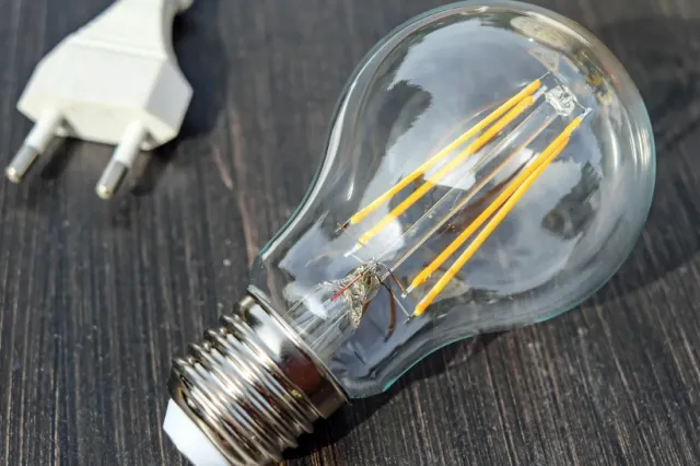 Sprijin pentru reducerea facturilor la energia electrică! Ce a anunțat Ministerul Energiei