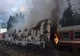 Un tren de călători aflat în zona podului Grant din Capitală au fost cuprinse de flăcări