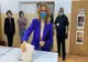 Gabriela Firea a votat la ora 7, imediat după deschiderea urnelor