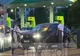 Femeia care a atacat un șofer în trafic cu o macetă a fost reținută de polițiști