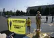 Protest inedit al Greenpeace România în Piața Victoriei